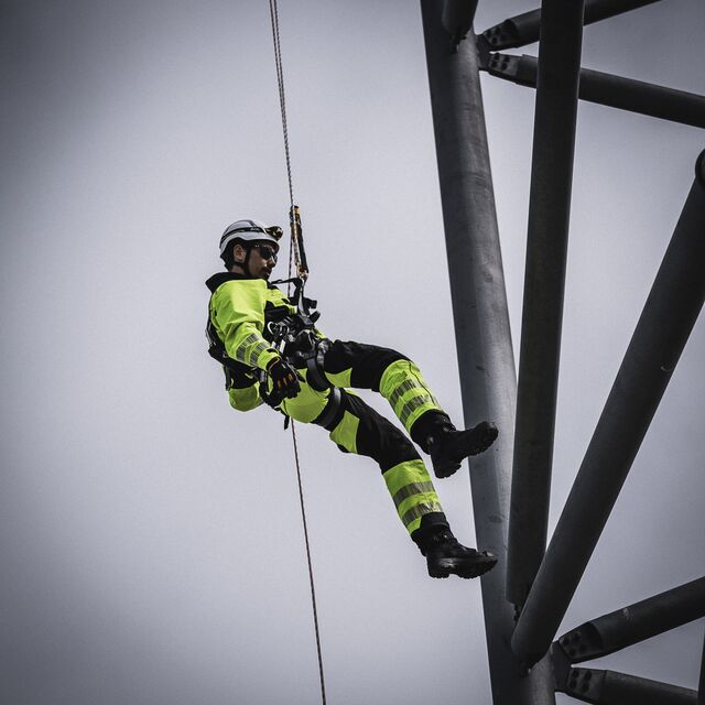 Tower Rescue "Train The Trainer", Instructor - Work At Height ...